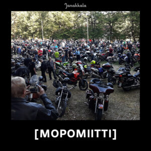 mopomiitti = Mallinkaisten motoristikahvilassa parhaimmillaan 1000 moottoripyöräilijää illassa