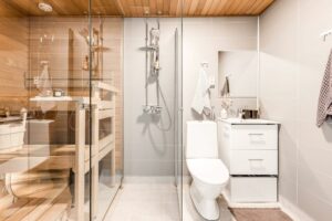 Kylpyhuone ja sauna