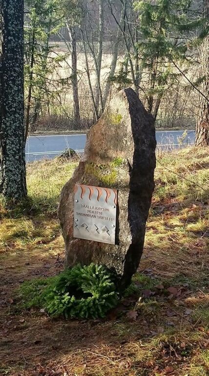 Tarinmaa battle memorial stone Laurinmäki, Janakkala