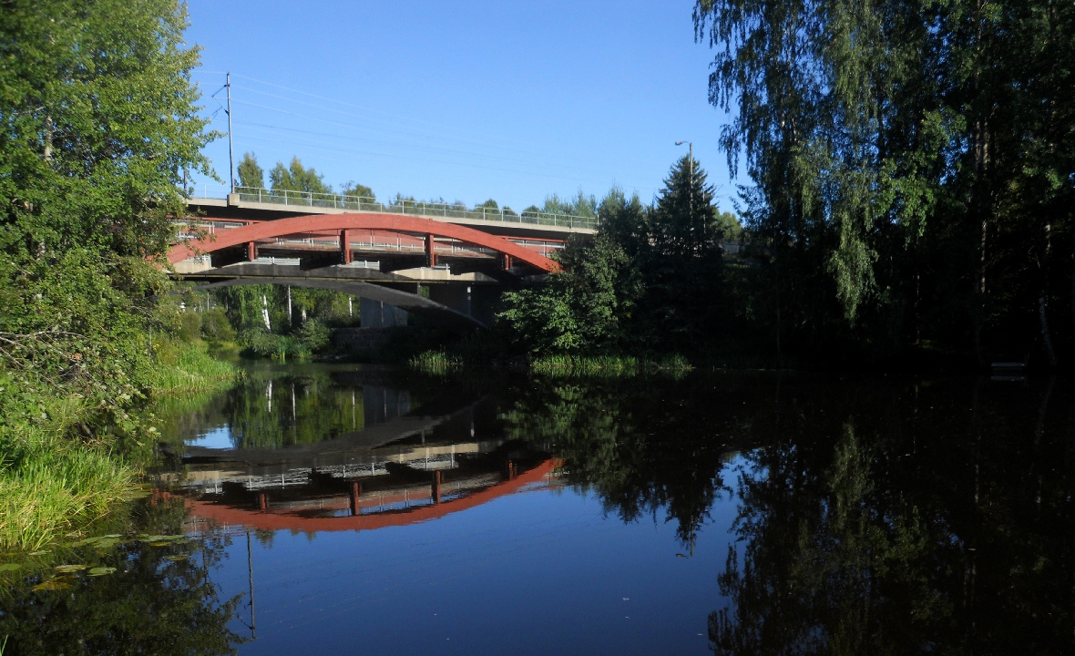 Leppäkosken halki kulkevan Puujoen silta