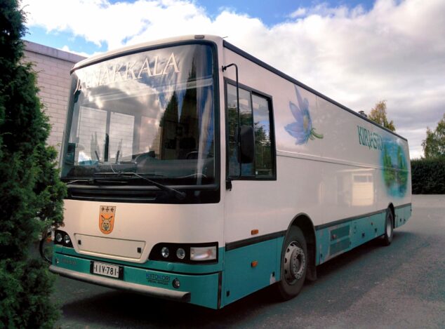 Kirjastoauto.