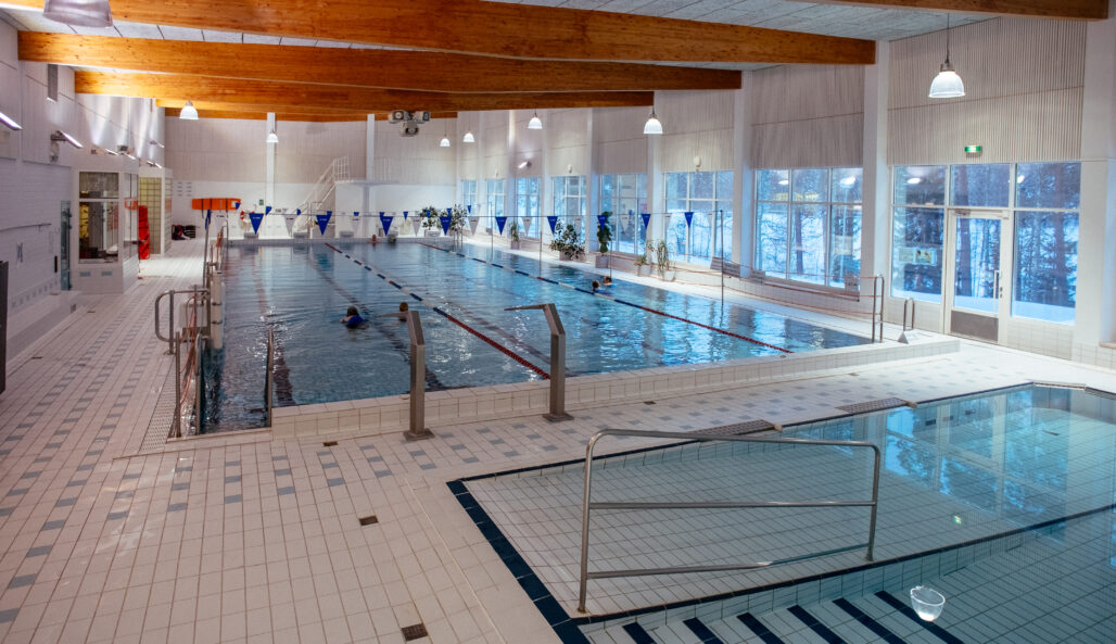 Swimming hall.