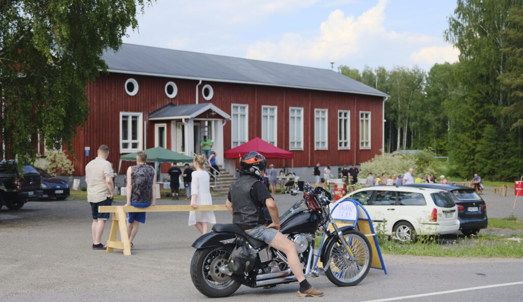 Vähikkälän Seuratalo.