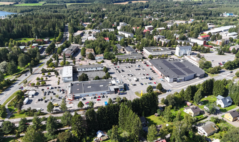 Kesäinen ilmakuva Turengista.